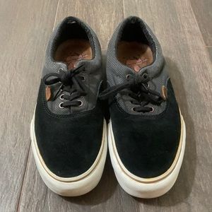 Vans Black Sneakers